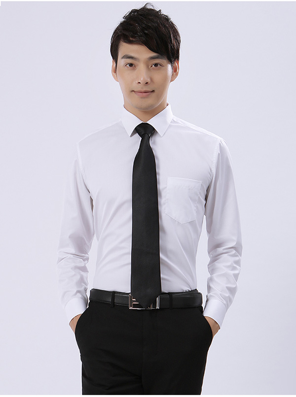 不同行業(yè)對(duì)定做工作服的穿著要求也不同